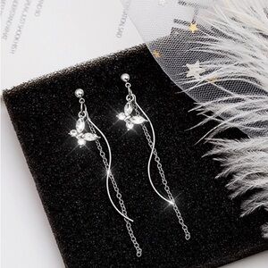 Sparkling 925 Sterling Silver Chain Earrings with Zirconia Butterfly